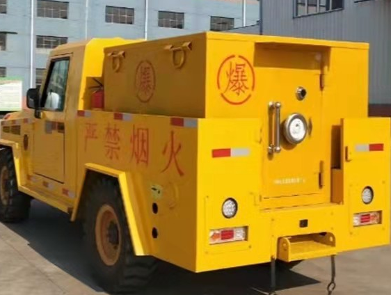 镇赉凯龙爆破器材运输车：保障爆破任务的安全运行